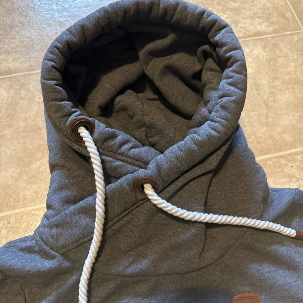 Wanakome Xander cowl neck color block hoodie - Picture 5 of 12